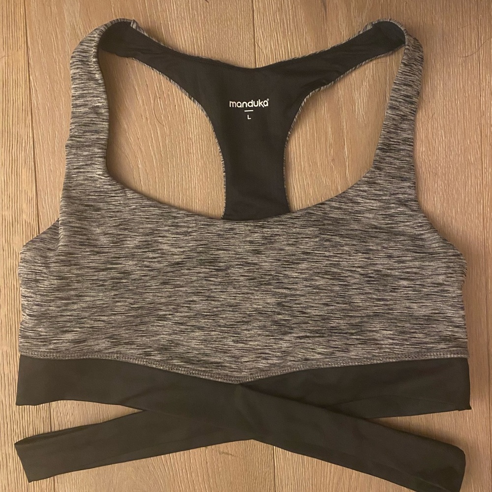 Criss Cross Sports Bra